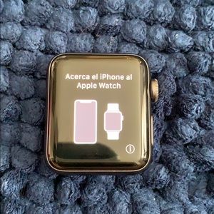 Apple Watch Series 3 38mm GPS + Cellular